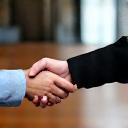 Handen schudden, symbool voor kennismaking en advies